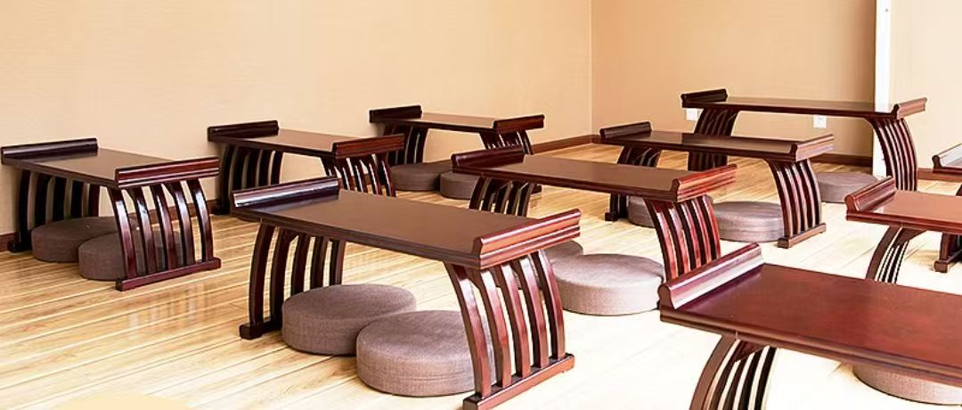 北京办公家具维修告诉您实木家具的维护保养方法